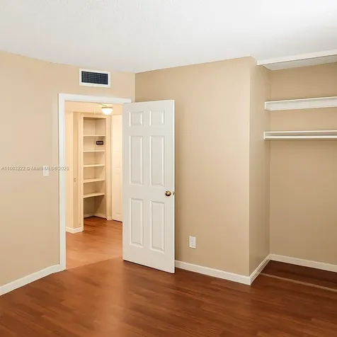5071 W Oakland Park Boulevard Lauderdale Lakes FL 33313