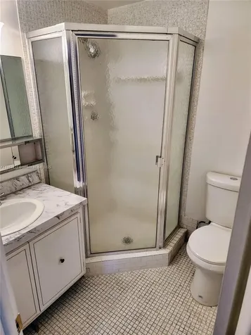 5071 W Oakland Park Boulevard Lauderdale Lakes FL 33313