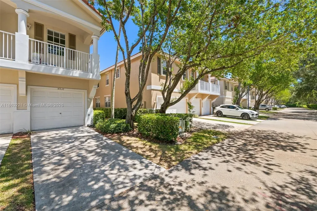 4816 W Bexley Park Drive Delray Beach FL 33445