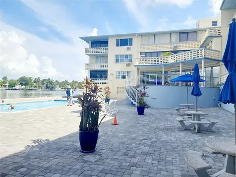 6484 Indian Creek Drive Miami Beach FL 33141