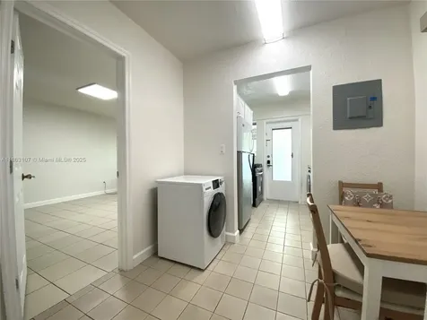 932 Euclid Avenue Miami Beach FL 33139