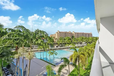 2950 NE 188th Street Aventura FL 33180