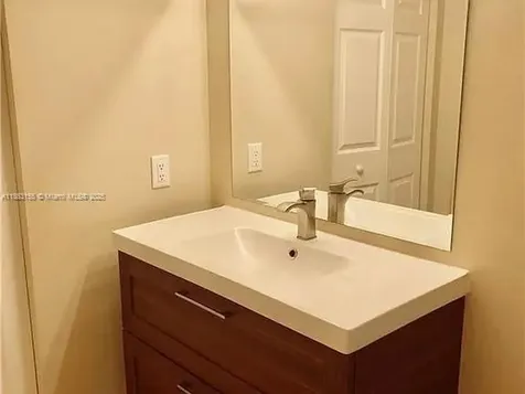 2185 86th Drive Vero Beach FL 32966