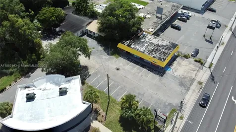 2944 W University Boulevard W Jacksonville FL 32217