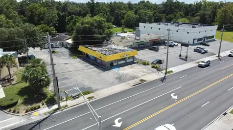 2944 W University Boulevard W Jacksonville FL 32217