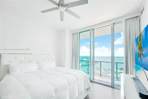 888 Biscayne Boulevard Miami FL 33132