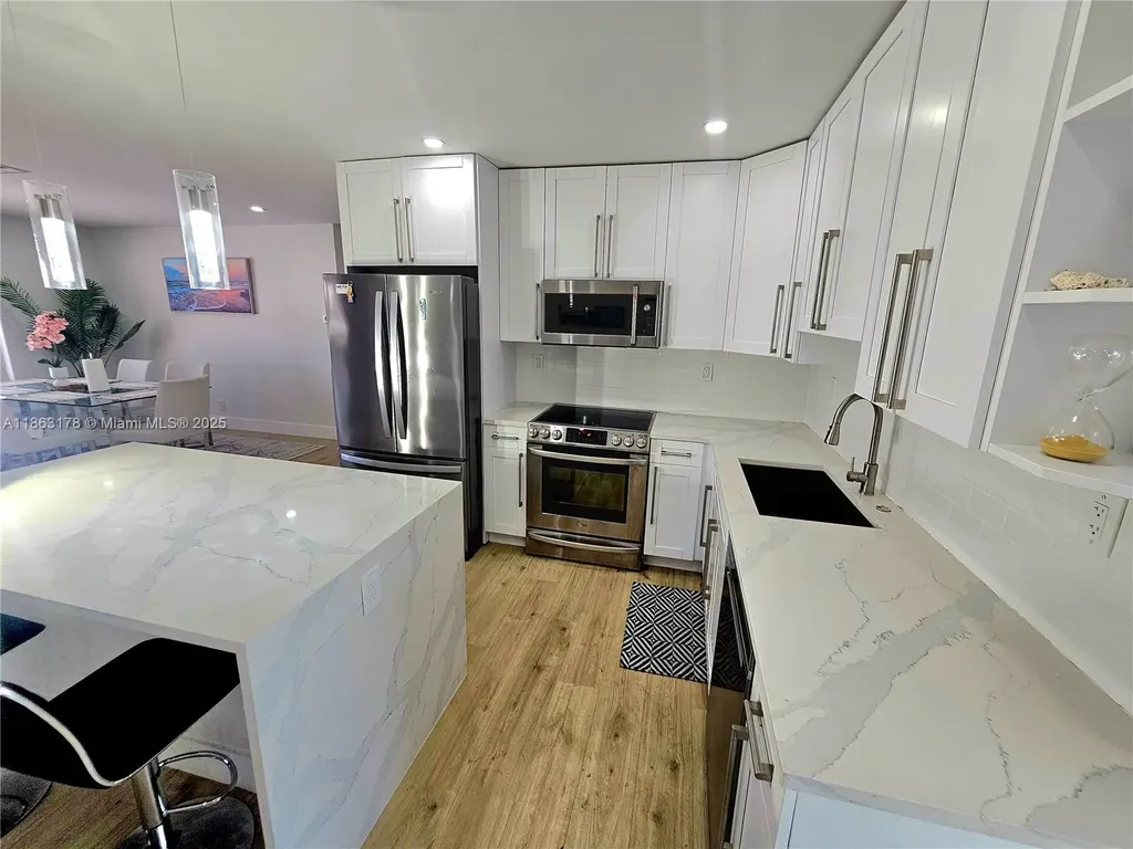 1430 NE 53rd Court Fort Lauderdale FL 33334