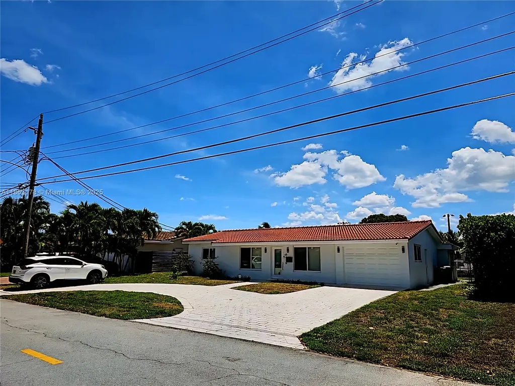 1430 NE 53rd Court Fort Lauderdale FL 33334