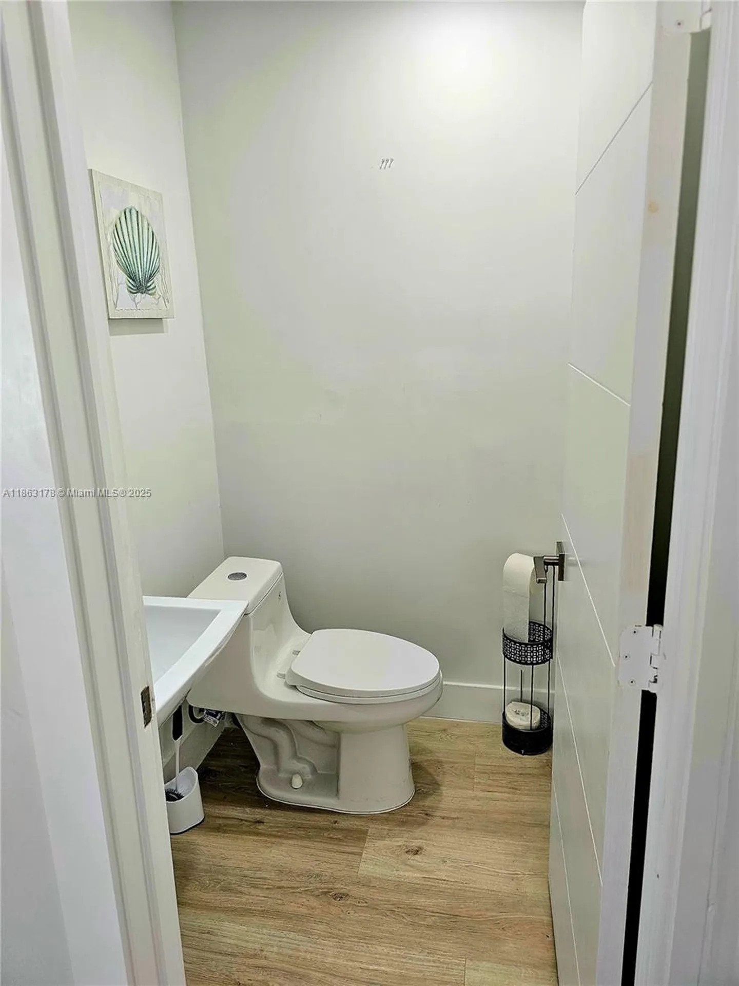 1430 NE 53rd Court Fort Lauderdale FL 33334