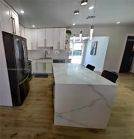 1430 NE 53rd Court Fort Lauderdale FL 33334