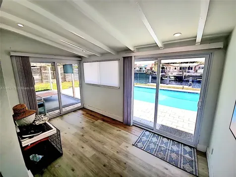 1430 NE 53rd Court Fort Lauderdale FL 33334