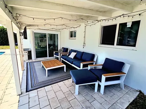 1430 NE 53rd Court Fort Lauderdale FL 33334