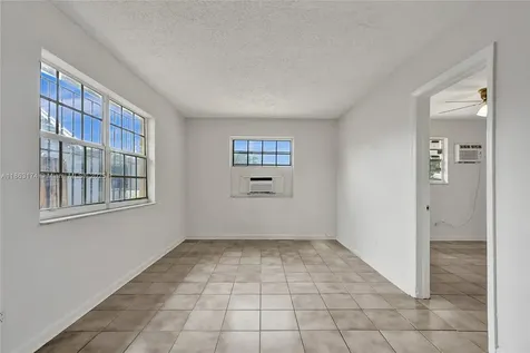 2525 Superior Street Opa-Locka FL 33054