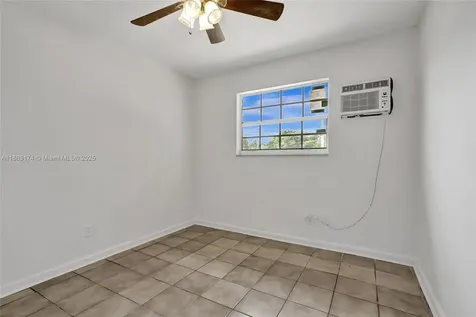 2525 Superior Street Opa-Locka FL 33054