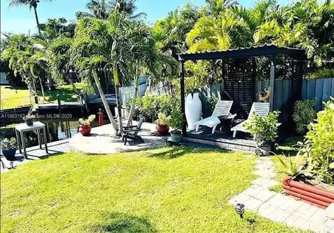 2413 Nassau Lane Fort Lauderdale FL 33312