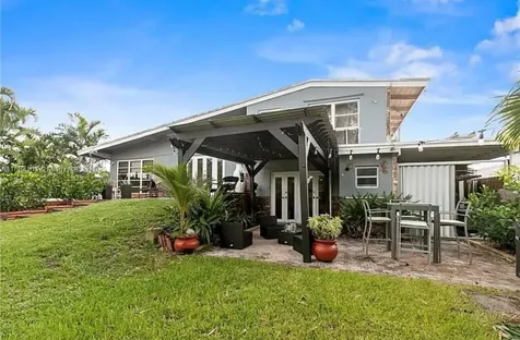 2413 Nassau Lane Fort Lauderdale FL 33312