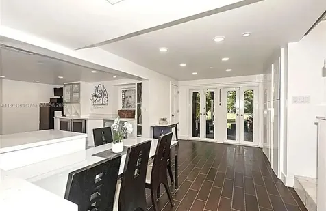 2413 Nassau Lane Fort Lauderdale FL 33312