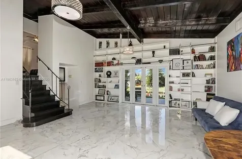 2413 Nassau Lane Fort Lauderdale FL 33312