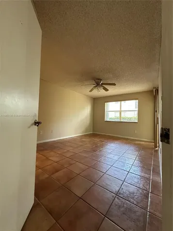2653 SE 20th Court Homestead FL 33035