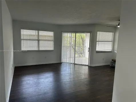 2638 SE 20th Court Homestead FL 33035
