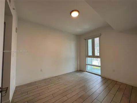 321 NE 26th Street Miami FL 33137