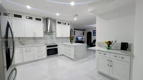 6049 SW 165th Avenue Miami FL 33193