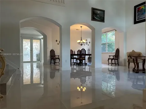 6049 SW 165th Avenue Miami FL 33193