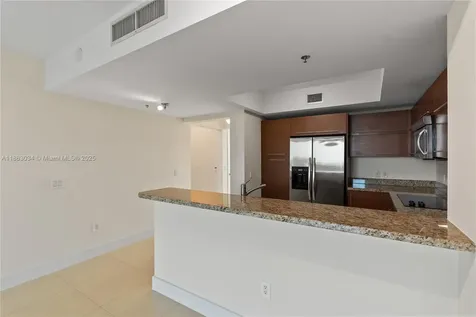 2641 N Flamingo Road Sunrise FL 33323