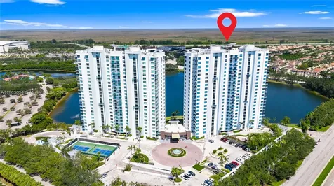 2641 N Flamingo Road Sunrise FL 33323