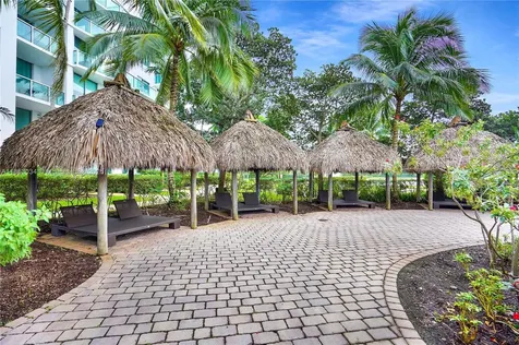 2641 N Flamingo Road Sunrise FL 33323