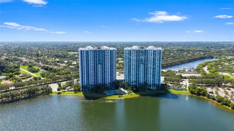 2641 N Flamingo Road Sunrise FL 33323