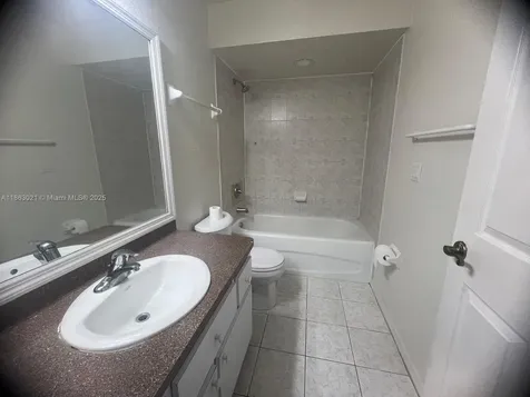 4426 SW Santa Barbara Place Cape Coral FL 33914