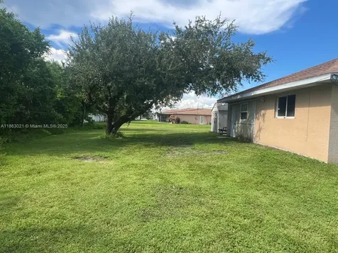 4426 SW Santa Barbara Place Cape Coral FL 33914