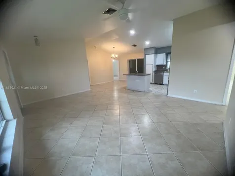 4426 SW Santa Barbara Place Cape Coral FL 33914