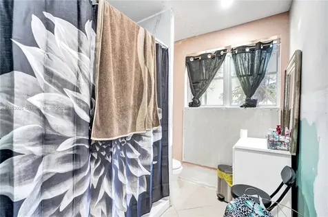 14824 SW 180th Street Miami FL 33187