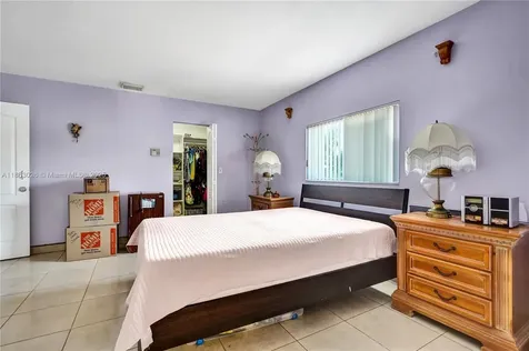 14824 SW 180th Street Miami FL 33187