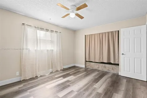 7217 SW 3rd Court North Lauderdale FL 33068