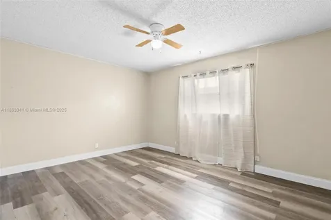 7217 SW 3rd Court North Lauderdale FL 33068