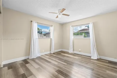 7217 SW 3rd Court North Lauderdale FL 33068