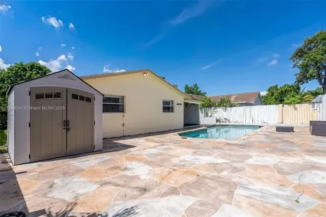 7217 SW 3rd Court North Lauderdale FL 33068