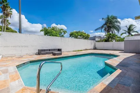 7217 SW 3rd Court North Lauderdale FL 33068