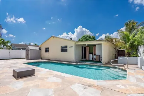 7217 SW 3rd Court North Lauderdale FL 33068