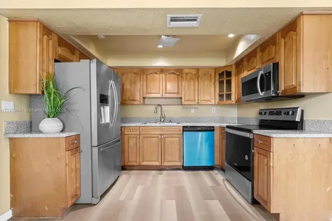 7217 SW 3rd Court North Lauderdale FL 33068