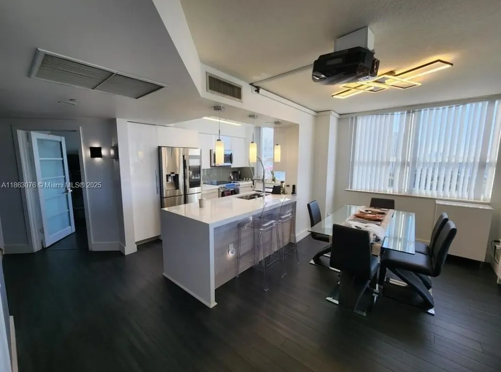 19501 W Country Club Drive Aventura FL 33180