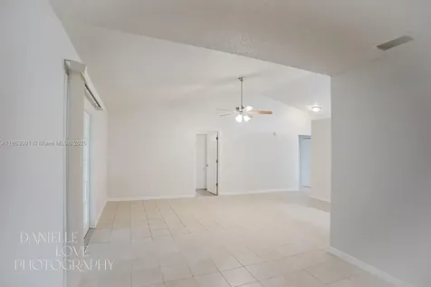 3966 SW Brunswick Street Port St. Lucie FL 34953