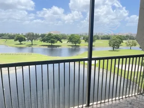 3150 W Rolling Hills Circle Davie FL 33328