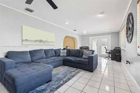 11121 SW 162nd Terrace Miami FL 33157