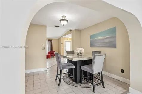 11121 SW 162nd Terrace Miami FL 33157