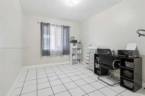 11121 SW 162nd Terrace Miami FL 33157