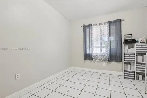 11121 SW 162nd Terrace Miami FL 33157